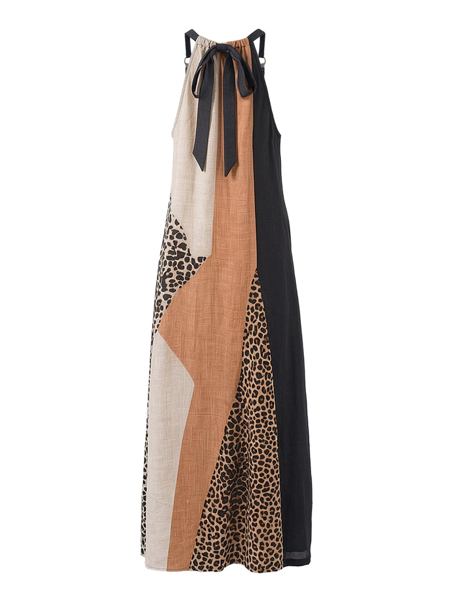 LUCIA | Maxi Halterjurk met Luipaardprint en Asymmetrische Inzetten