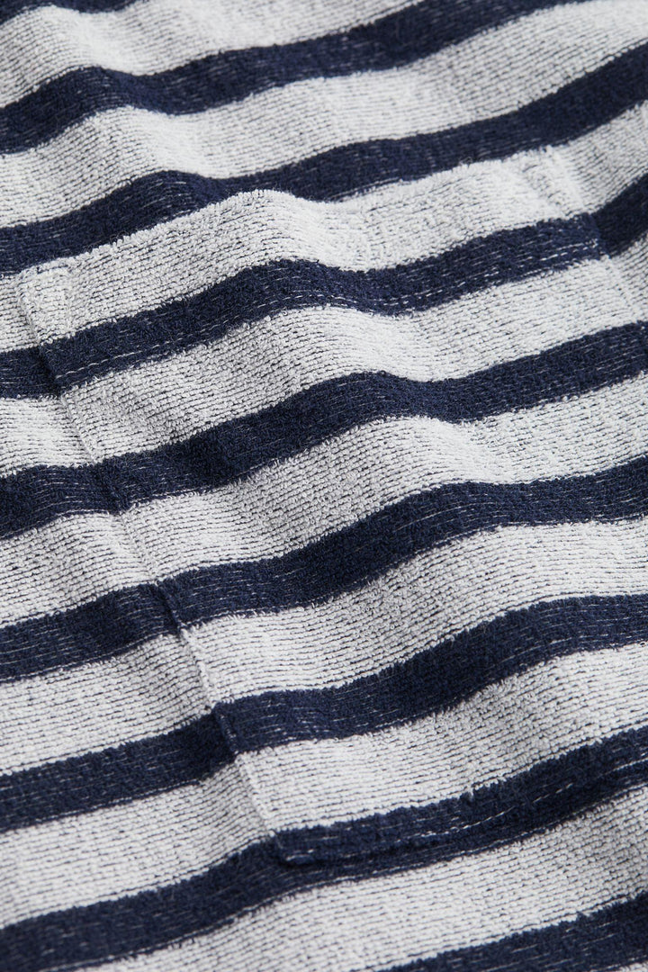 Gestreept Gebreid Poloshirt | Maritieme Elegantie met een Moderne Touch