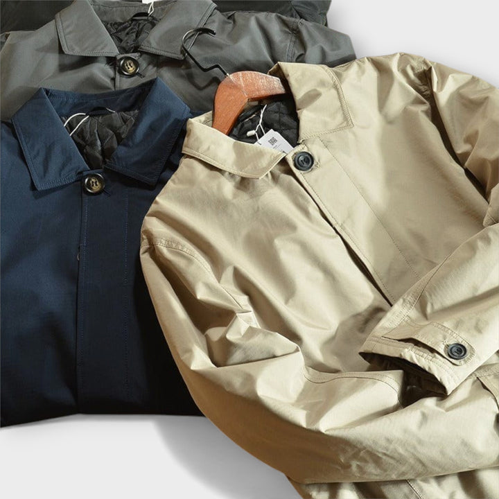 Comfortabele elegante heren trenchcoat