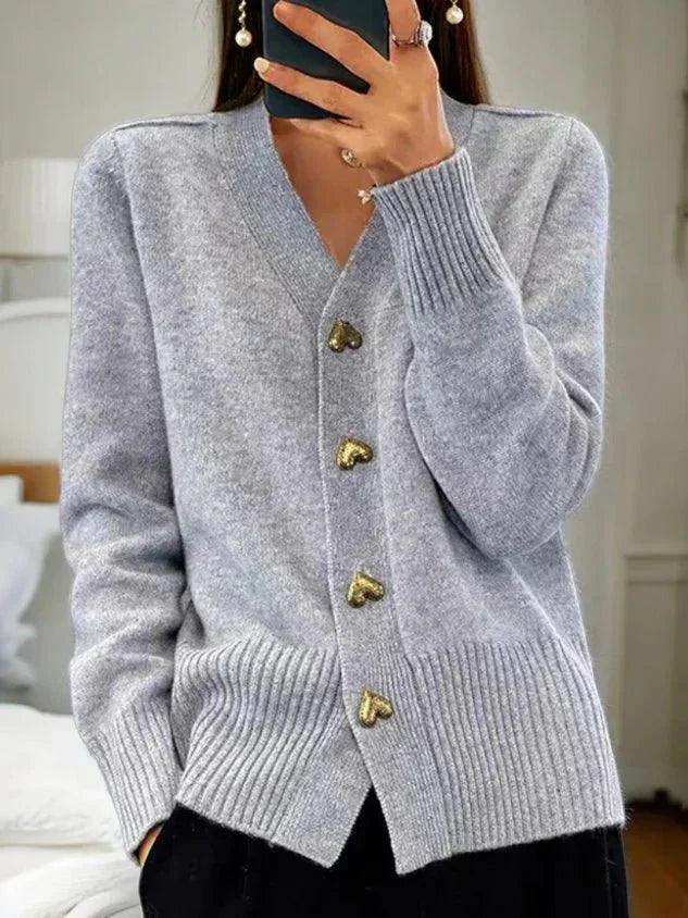 Martine | Luxe Kasjmier Vest met Hartjes Knoopsluiting